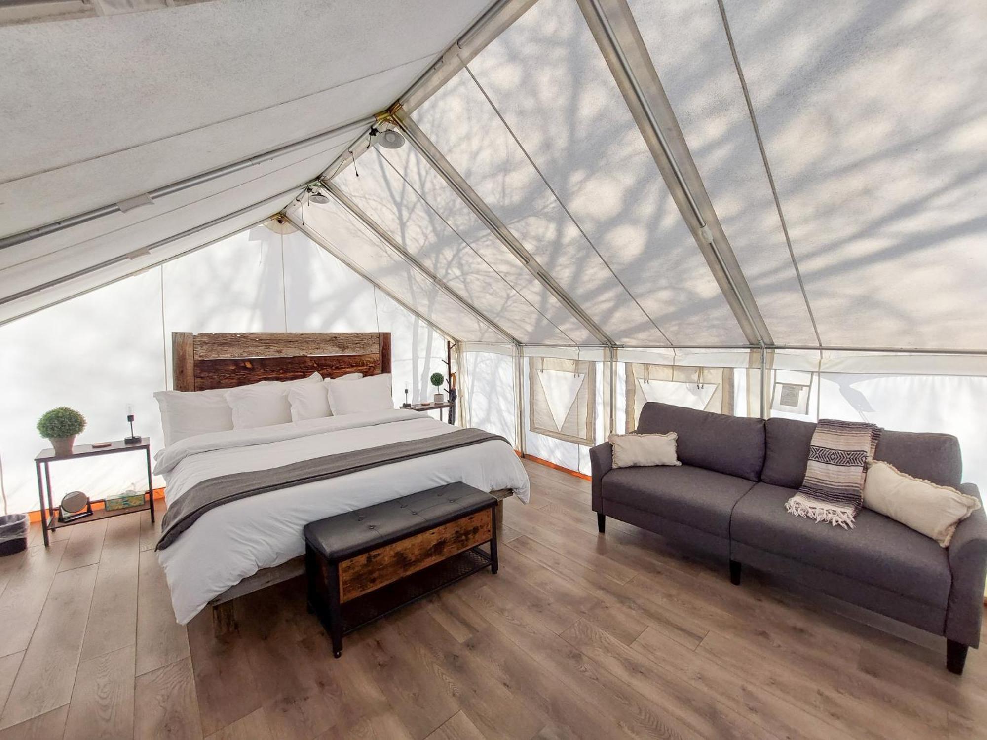 Gateway Glamping Hotell Eksteriør bilde