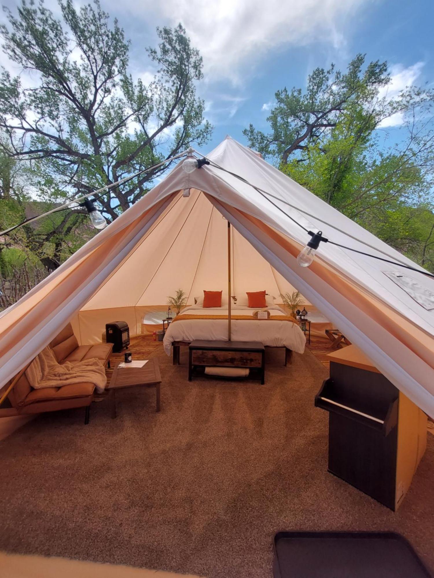 Gateway Glamping Hotell Eksteriør bilde